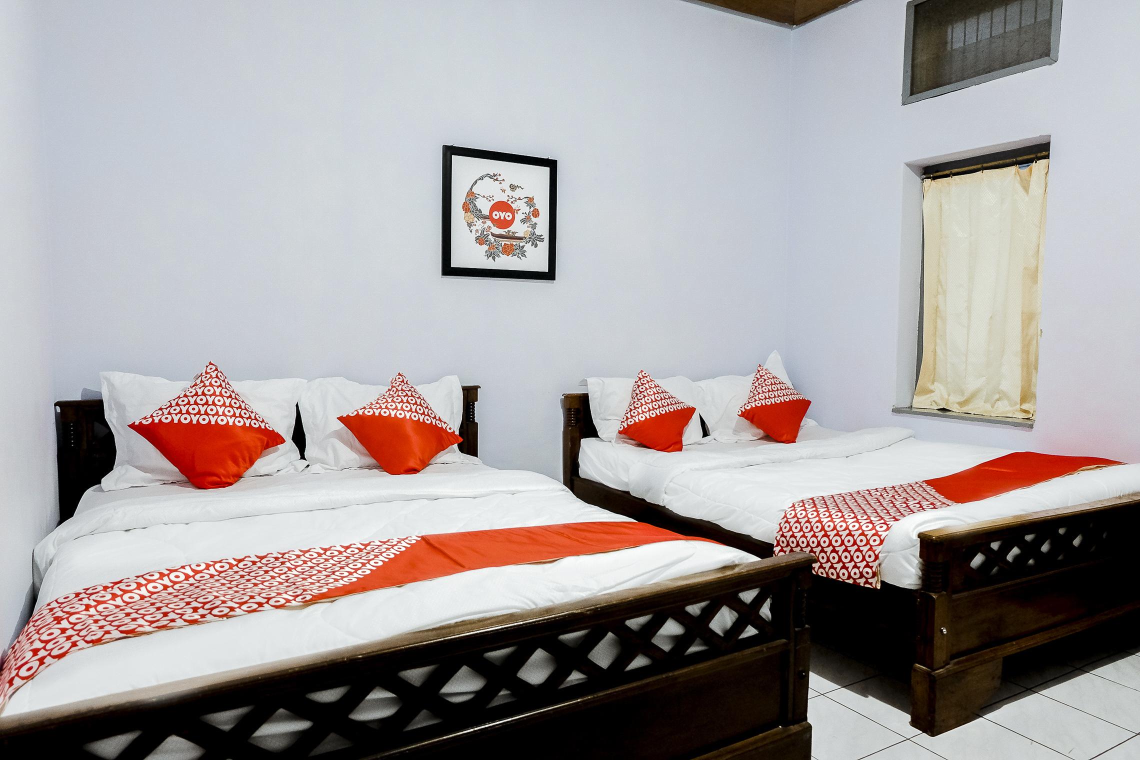Hotel Palem 1 Syariah Redpartner Malang Eksteriør bilde